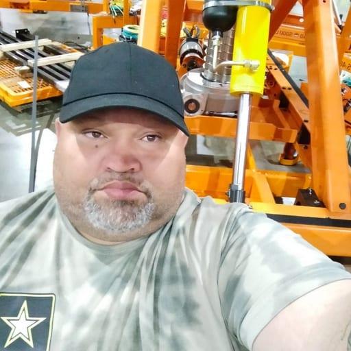 Louis, Automotive fixture builder — Automate America