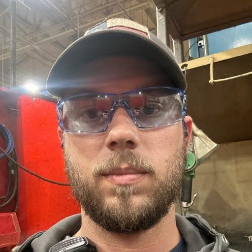 Chris, Robotics technician in welding and maintenance — Automate America