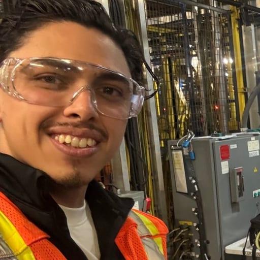 Saúl, Robot Programmer — Automate America